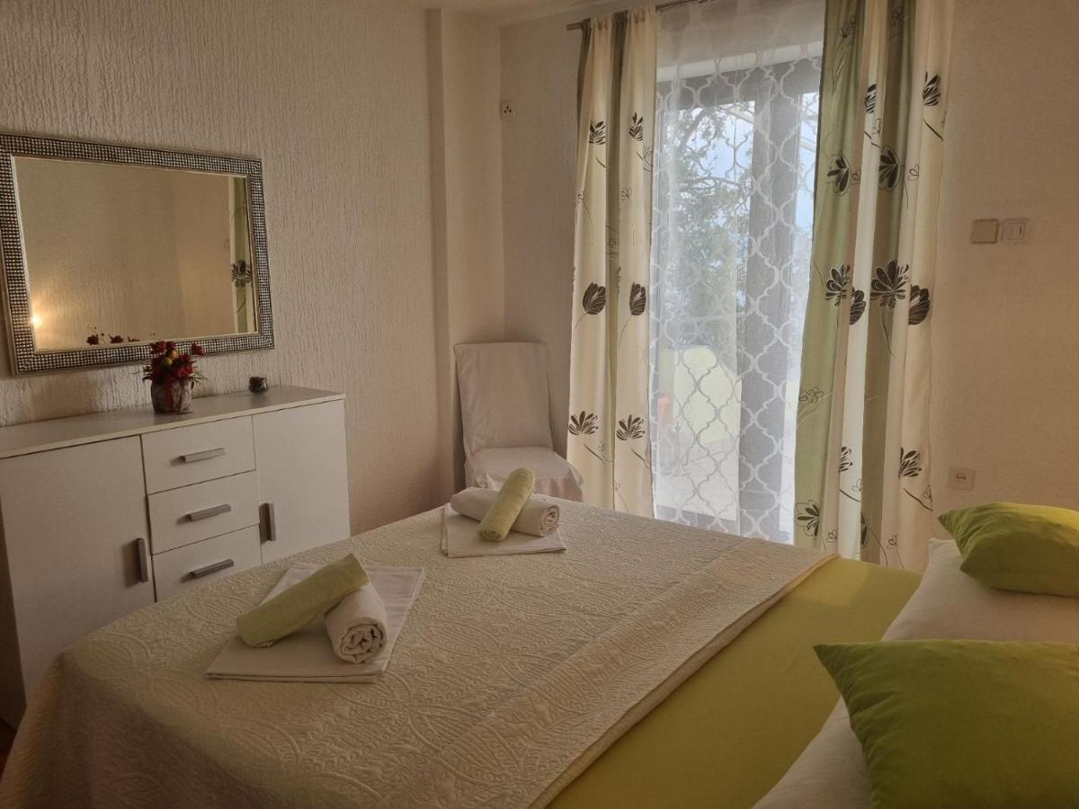 Apartment Rita Senj  Ngoại thất bức ảnh